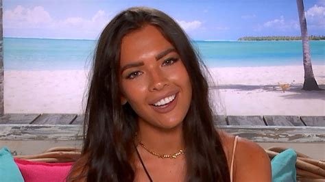 Gemma Owen shows off her ample assets on Love Island